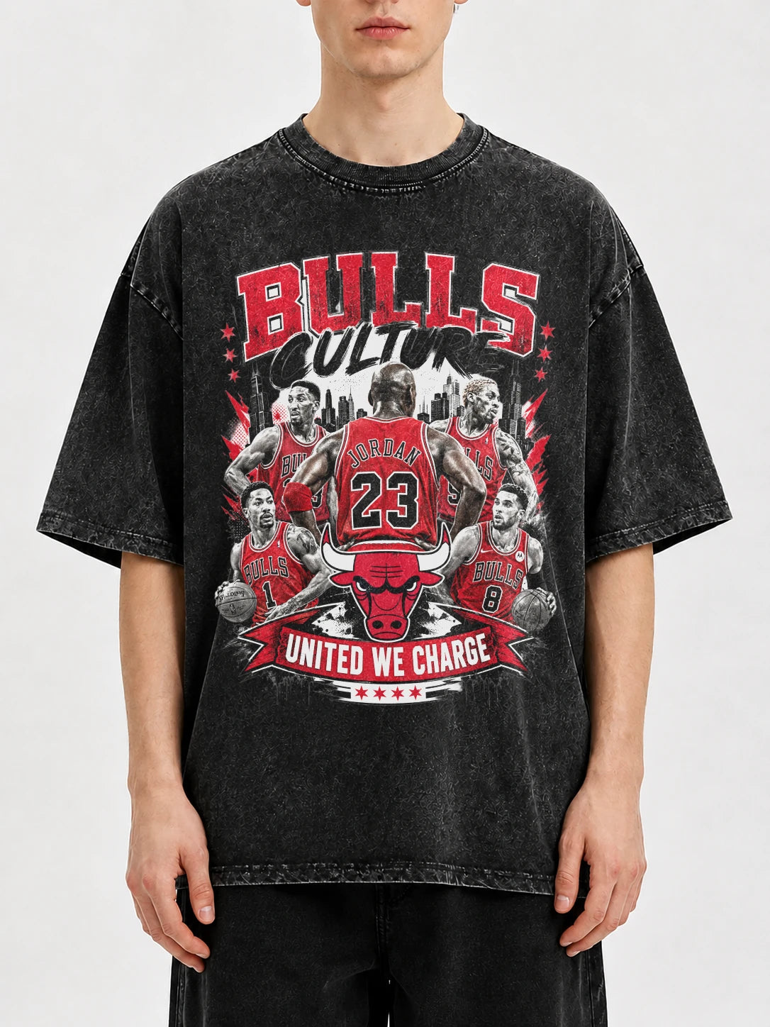 Vintage oversized tee featuring Chicago Bulls graphic design.